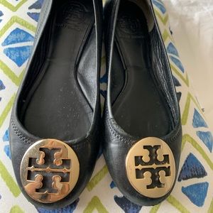 Tory Burch | Black Leather Flats